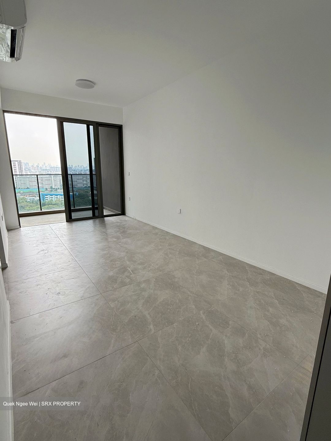 Amo Residence (D20), Apartment #525211091